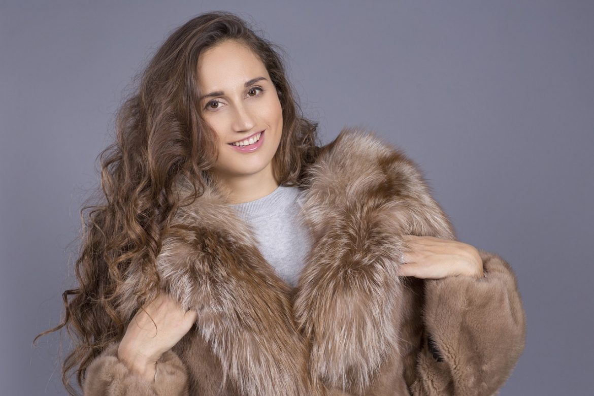 fur coat woman